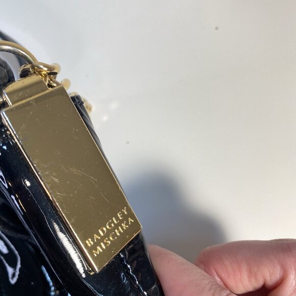 Badgley Mischka HOBO Large Shoulder Bag Black Patent Leather - Picture 6 of 16